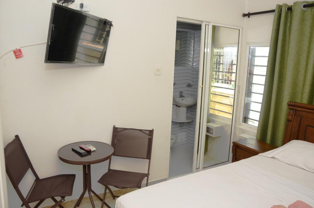 Hostal Marbella 47 Cartagena Luaran gambar