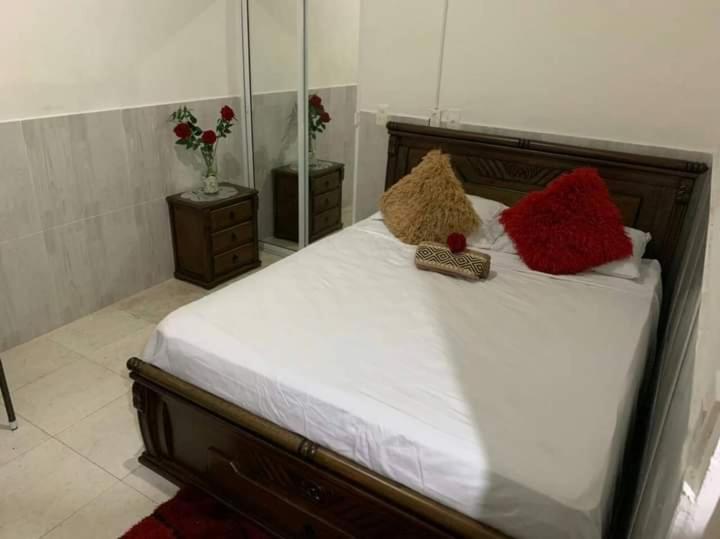 Hostal Marbella 47 Cartagena Luaran gambar