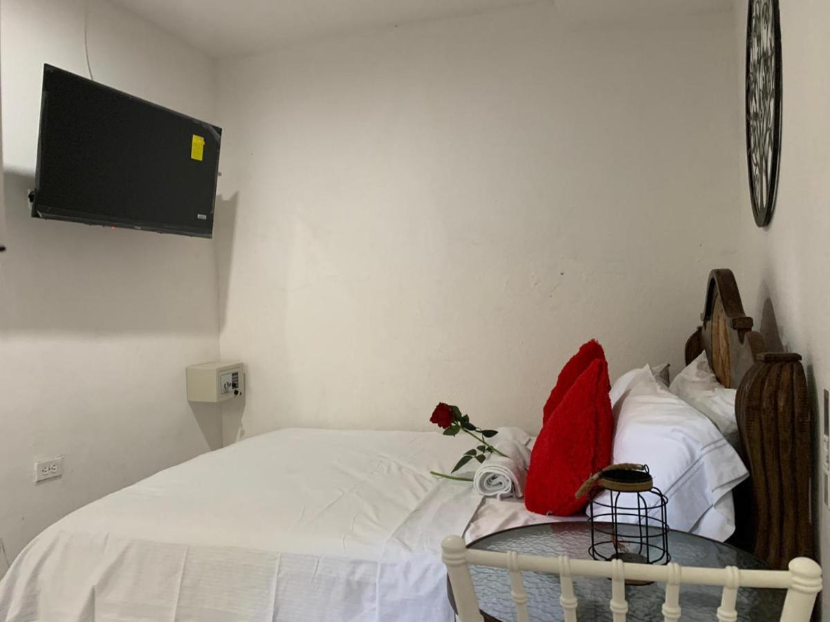 Hostal Marbella 47 Cartagena Luaran gambar